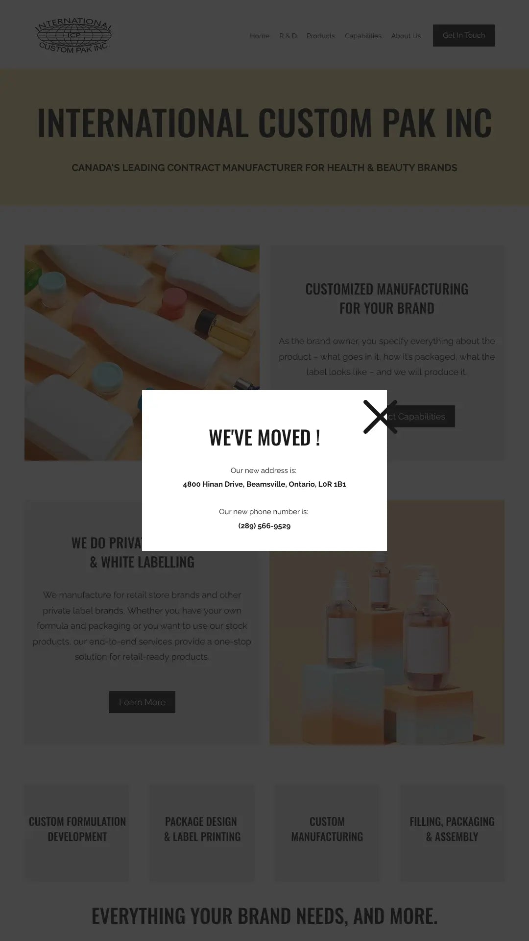 Screenshot: the Custom Pak website.